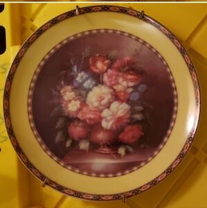 Veronica Collection Baum Bros Red and Brown Wall Decor -  Tulipe Size 8"